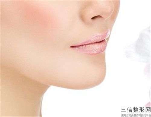 大連市男性乳房縮小手術(shù)好的醫(yī)生(王可俐醫(yī)生大牌子資質(zhì)各方面放心)