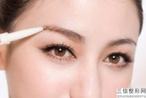 常州無(wú)創(chuàng)洗眉頭術(shù)效果受哪些因素的影響